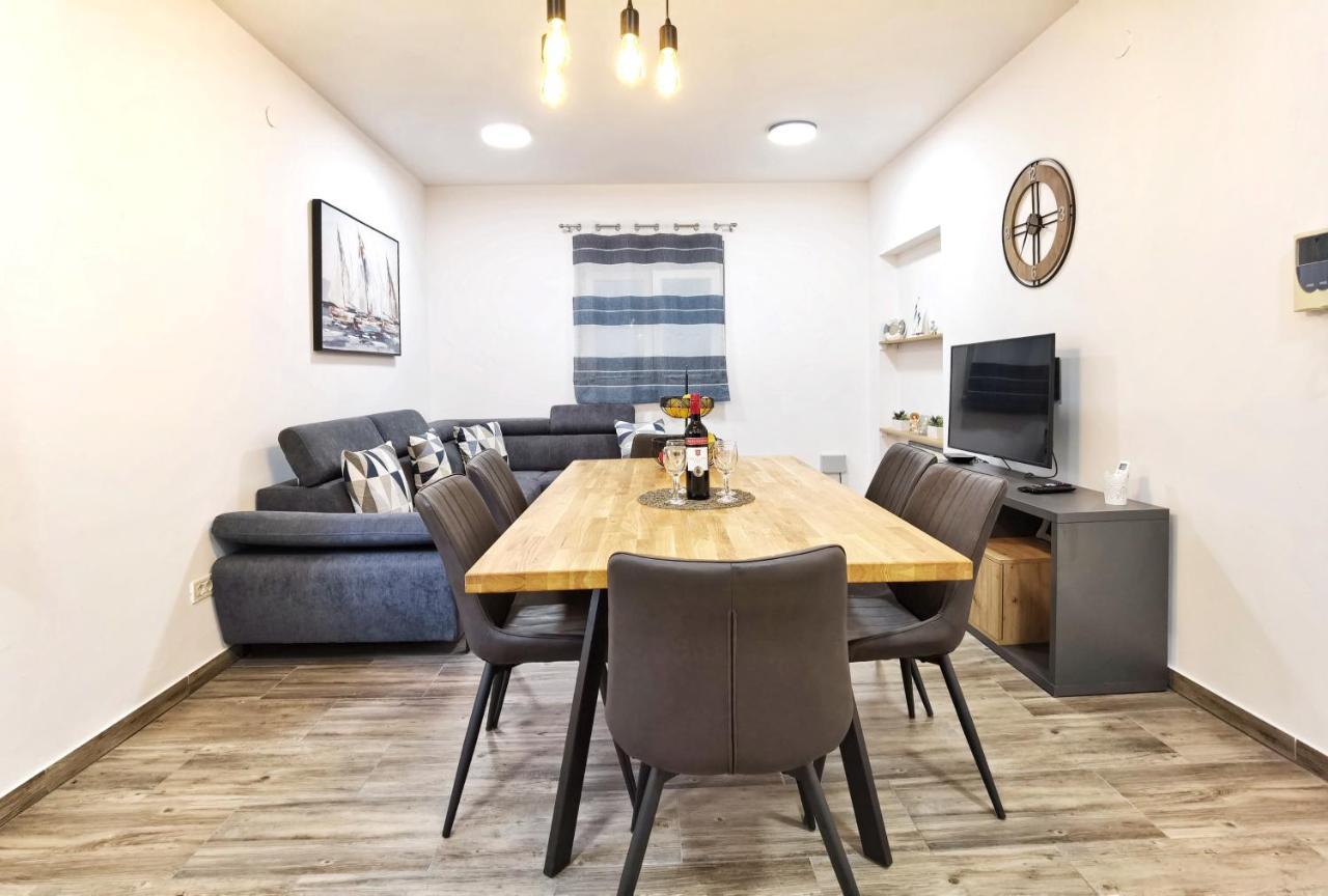 Apartments Nova Split Luaran gambar