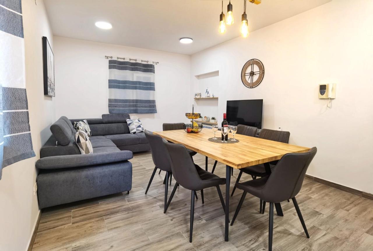Apartments Nova Split Luaran gambar