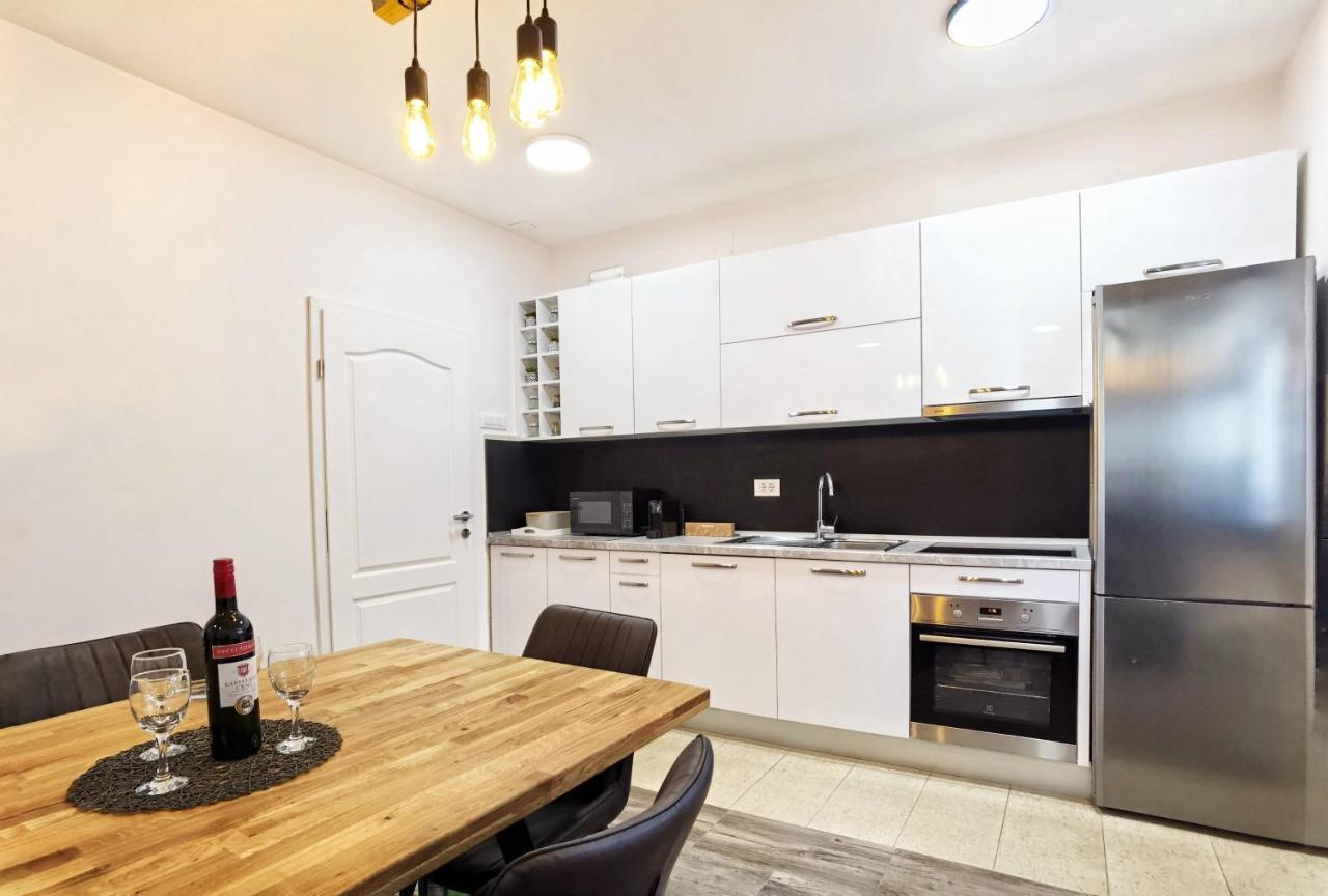 Apartments Nova Split Luaran gambar